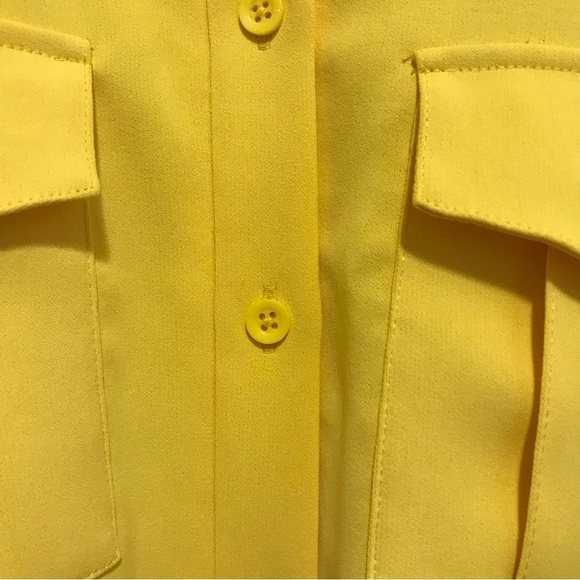 Alice + Olivia Yellow Yoko Short-sleeve Pleated Shirt Dress - Picture 13 of 15